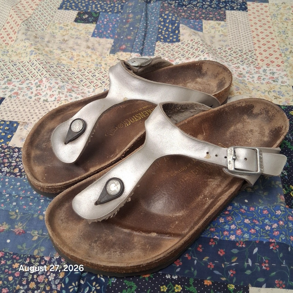 Birkenstock Gizeh Metallic Silver Cork Sandals Size 38 Women 7 Men 5